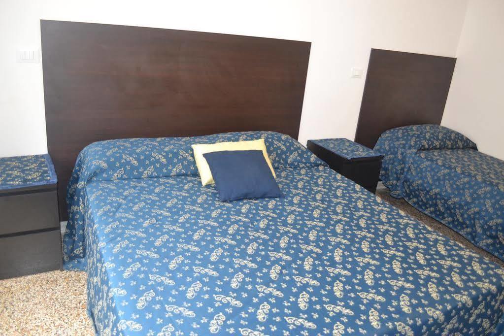 Incantoromano Guest House Exterior foto